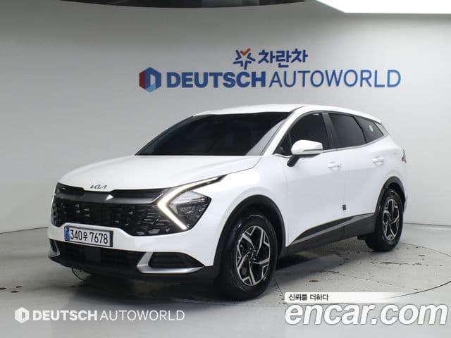 Kia Sportage 2021 — Фото 1/20