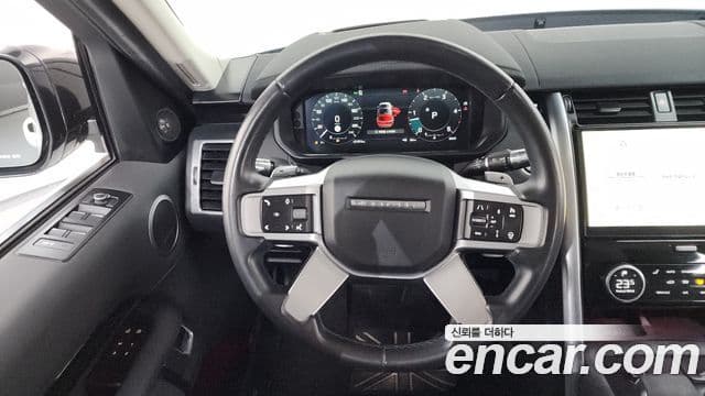 Land Rover Discovery 5 2021 — Şəkil 13/20
