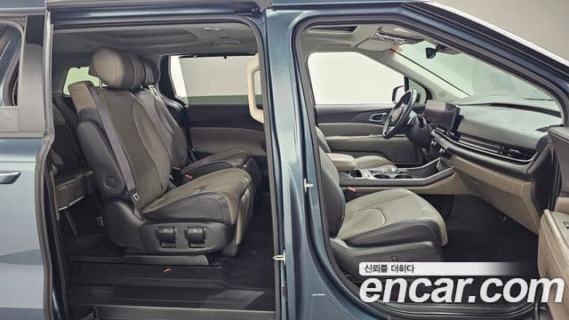 Kia Carnival 2024 — Şəkil 10/20