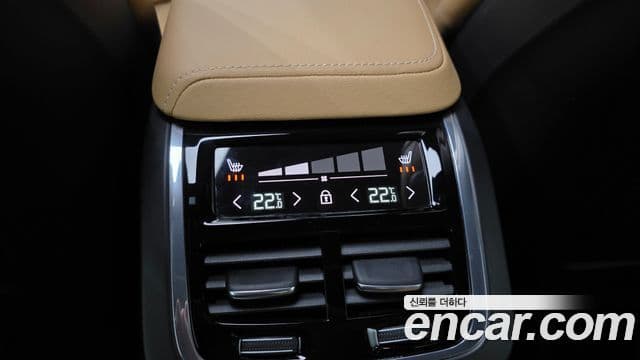 Volvo S60 2022 — Şəkil 19/20