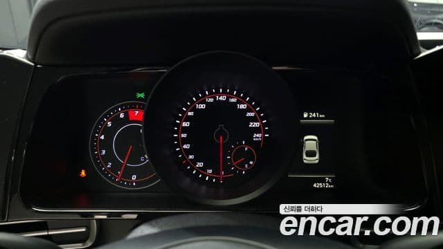 Hyundai Avante 2022 — Şəkil 8/20