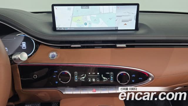 Genesis GV70 2023 — Şəkil 14/20