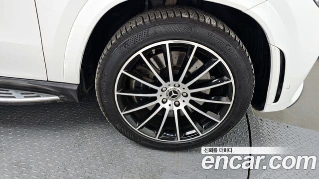 Mercedes-Benz GLE-Class 2022 — Şəkil 5/20