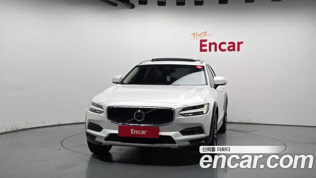 Volvo V90 Cross Country 2025 — Şəkil 3/20