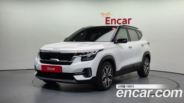 Kia Seltos 2022 — ფოტო 1/20