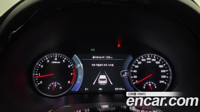 Kia Seltos 2022 — ფოტო 8/20