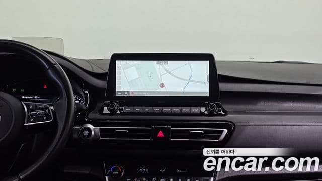 Kia Seltos 2022 — ფოტო 16/20