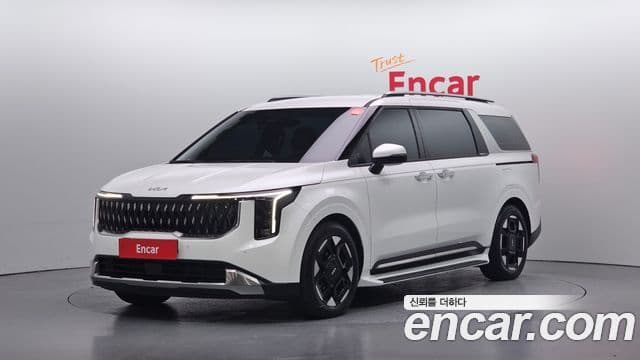Kia Carnival 2024 — Фото 1/20