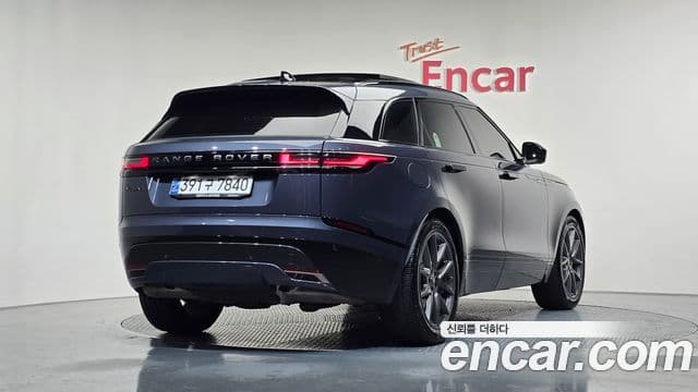 Land Rover Range Rover Velar 2024 — Şəkil 2/20