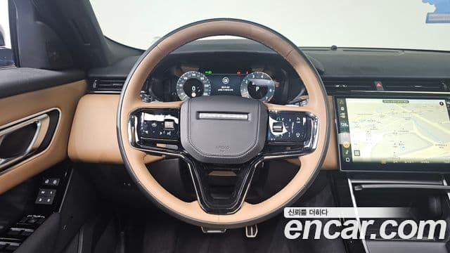 Land Rover Range Rover Velar 2024 — Şəkil 13/20