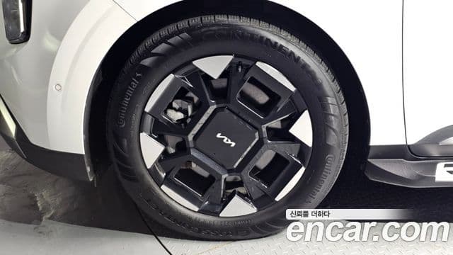 Kia Carnival 2024 — фото 4 из 20