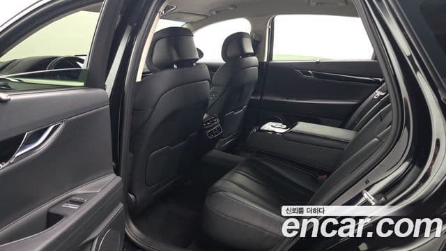 Genesis Electrified G80 2021 — фото 11 из 20