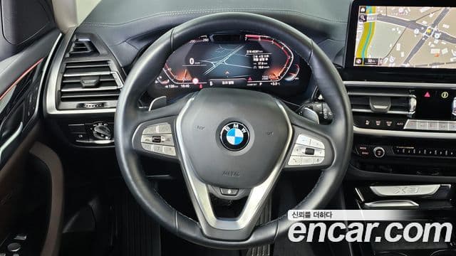 BMW X3 2022 — ფოტო 13/20