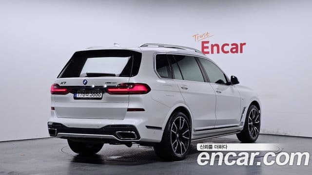BMW X7 2022 — ფოტო 2/20