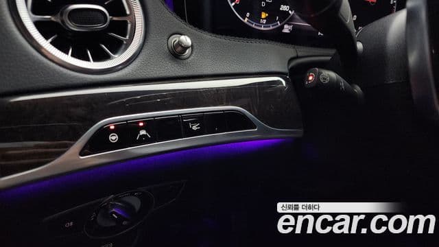 Mercedes-Benz S-Class 2019 — Photo 20/20