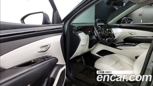 Hyundai The New Tucson 2021 — Фото 9/20