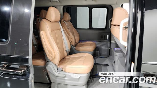 Hyundai Staria 2021 — Şəkil 12/20