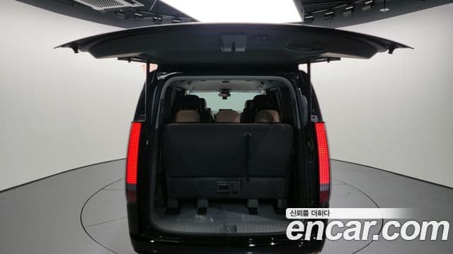 Hyundai Staria 2021 — Şəkil 20/20