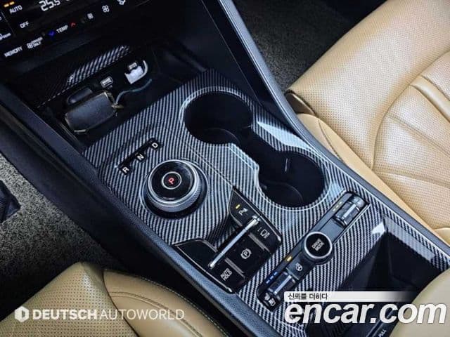 Kia K5 2020 — Şəkil 8/20