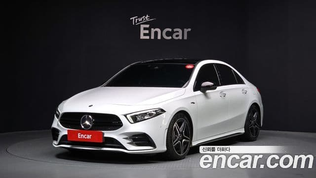 Mercedes-Benz A-Class 2022 — Photo 10/20