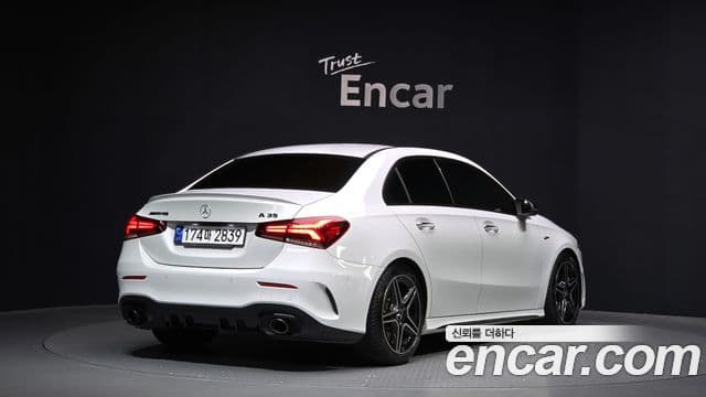 Mercedes-Benz A-Class 2022 — Photo 12/20