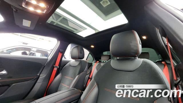 Mercedes-Benz A-Class 2022 — Photo 3/20