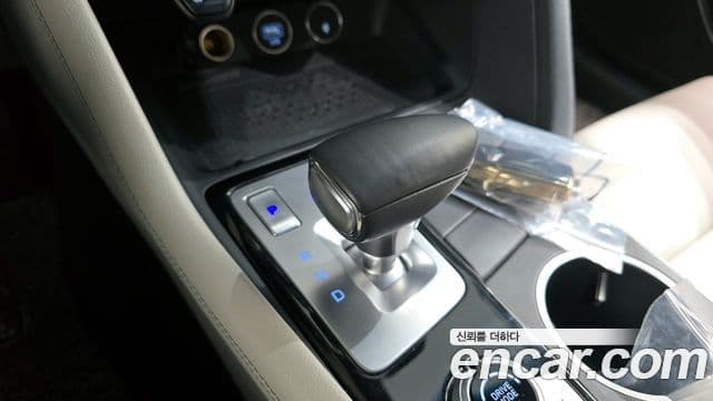 Genesis G70 2021 — ფოტო 2/20