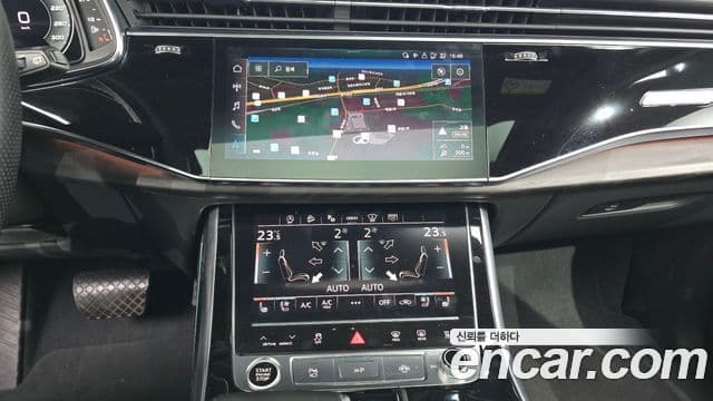 Audi Q7 2021 — Photo 11/20
