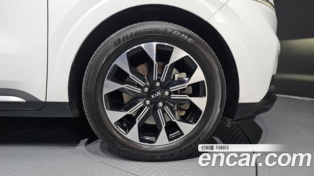 Kia Carnival 2020 — Şəkil 5/20