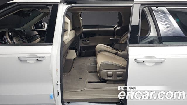 Kia Carnival 2020 — Şəkil 11/20