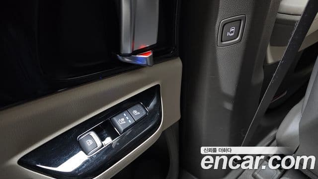Kia Carnival 2020 — Şəkil 19/20