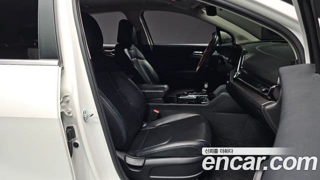 Kia Sportage 2022 — ფოტო 10/20