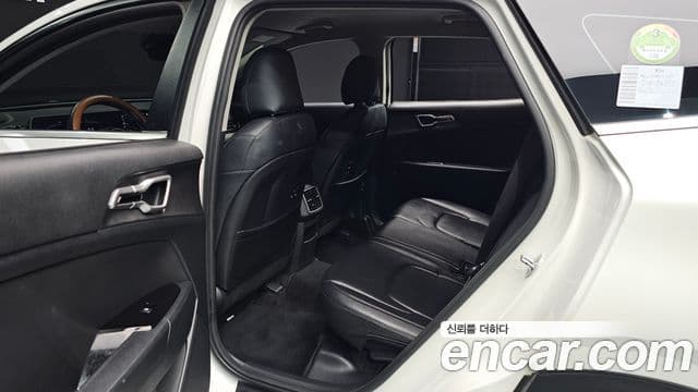 Kia Sportage 2022 — ფოტო 12/20