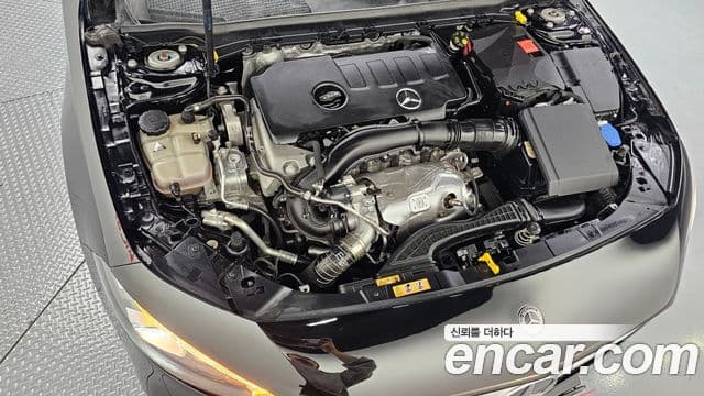 Mercedes-Benz A-Class 2020 — Photo 20/20