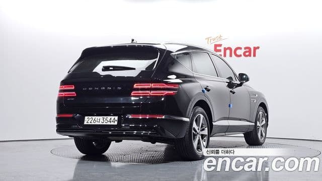 Genesis GV80 2020 — ფოტო 2/20