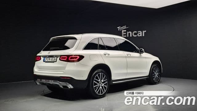 Mercedes-Benz GLC-Class 2022 — фото 2 из 20