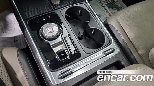 Kia Carnival 2024 — Şəkil 7/18