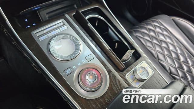 Genesis GV80 2021 — Şəkil 8/20