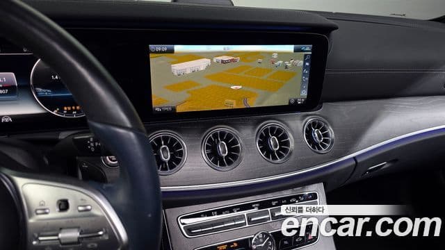 Mercedes-Benz CLS-Class 2020 — фото 14 из 20