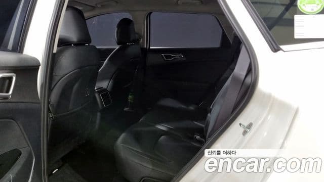 Kia Sportage 2022 — фото 9 из 15