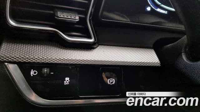 Kia Sportage 2022 — фото 13 из 15