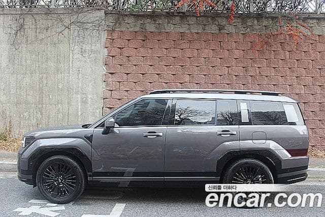 Hyundai Santa Fe 2024 — Şəkil 8/20