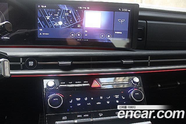 Hyundai Santa Fe 2024 — Şəkil 12/20
