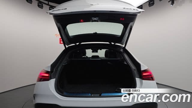 Mercedes-Benz GLE-Class 2025 — Photo 3/20