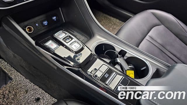 Hyundai Sonata 2019 — ფოტო 9/20