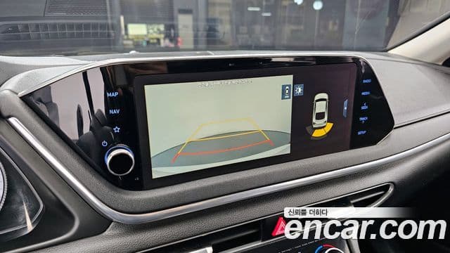 Hyundai Sonata 2019 — ფოტო 14/20