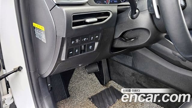 Hyundai Sonata 2019 — ფოტო 16/20