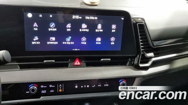 Kia Sportage 2021 — ფოტო 14/18