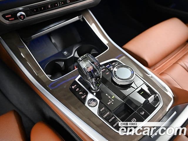 BMW X5 2022 — Şəkil 8/15