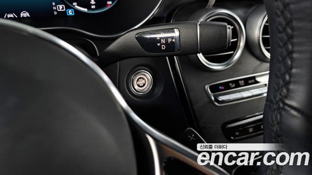 Mercedes-Benz GLC-Class 2023 — Фото 9/20